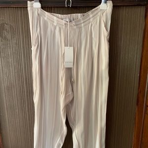 NWT Indah Alligator pant in cream pinstripes XS